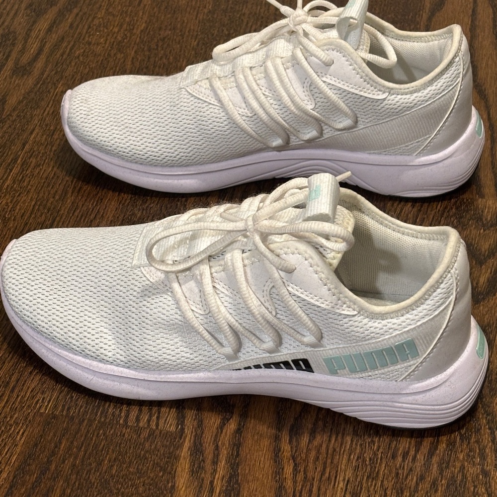 Puma Women's White and Mint Sneakers